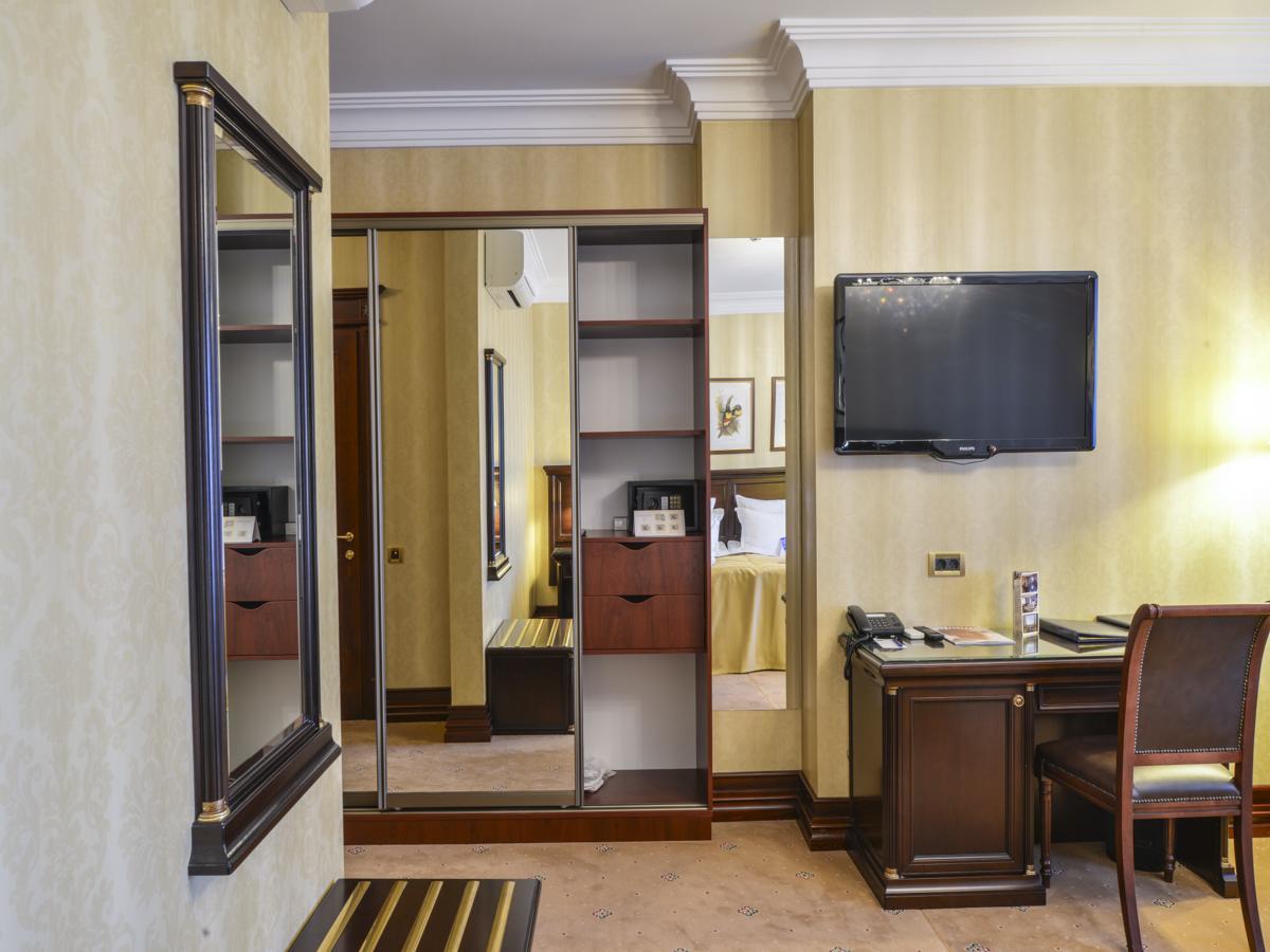 La Gioconda Boutique Hotel Odesa Exterior foto